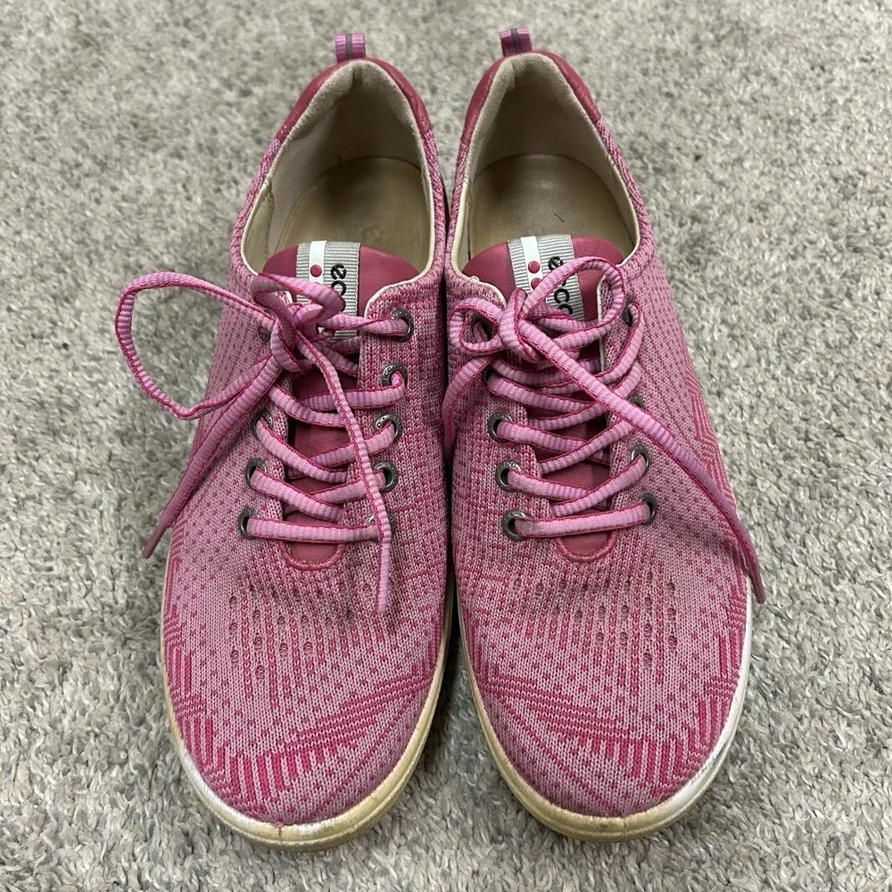 ECCO Hydromax Golf Shoes Women's 8-8.5‎ US 39 EUR Pink Extra Width Rubber Spikes